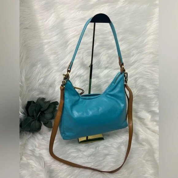 HOBO Delilah in Almost Caribbean Blue Color EUC - Picture 1 of 16